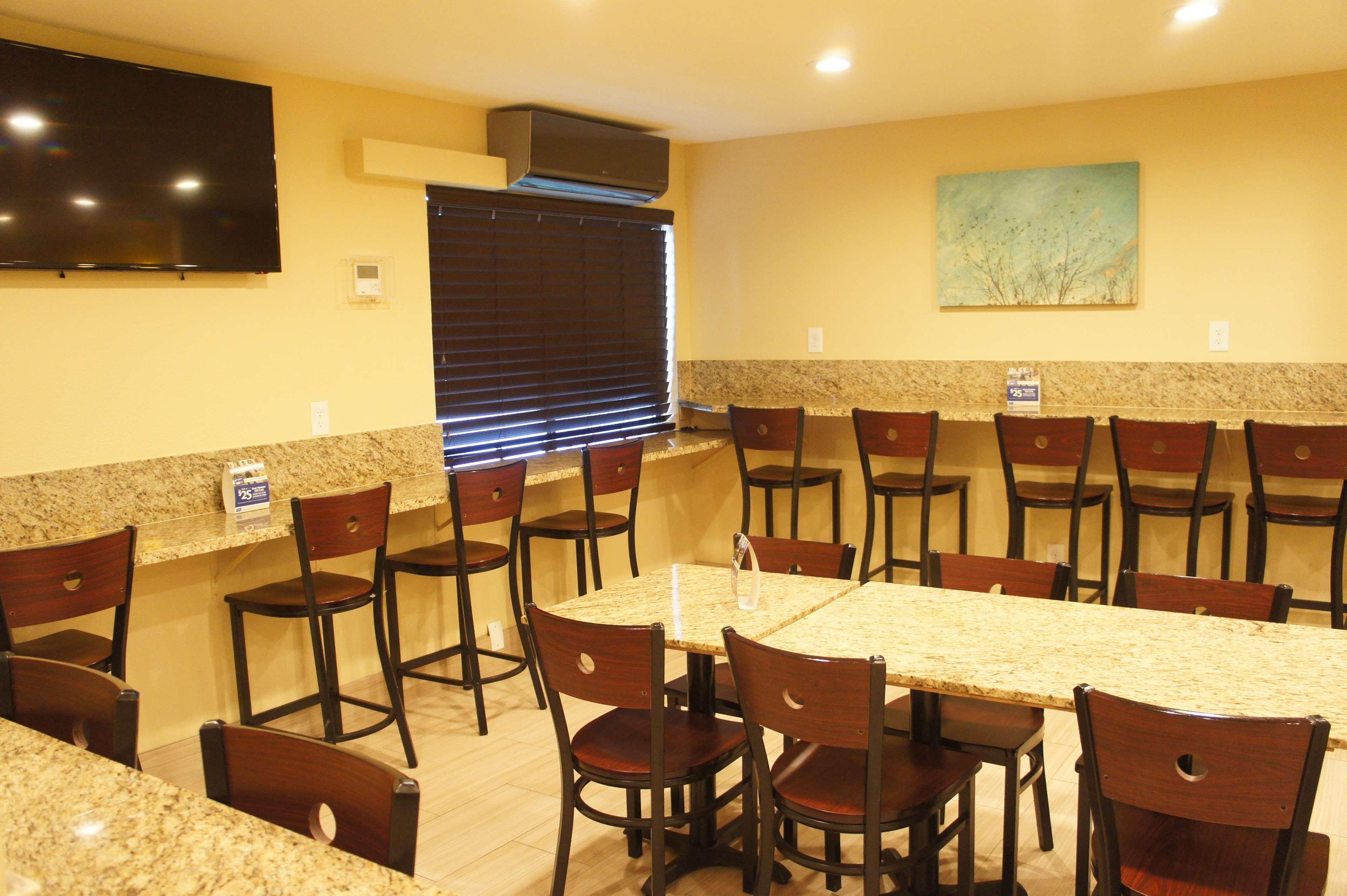 Best Western Plus Inn Of Hayward Exterior foto