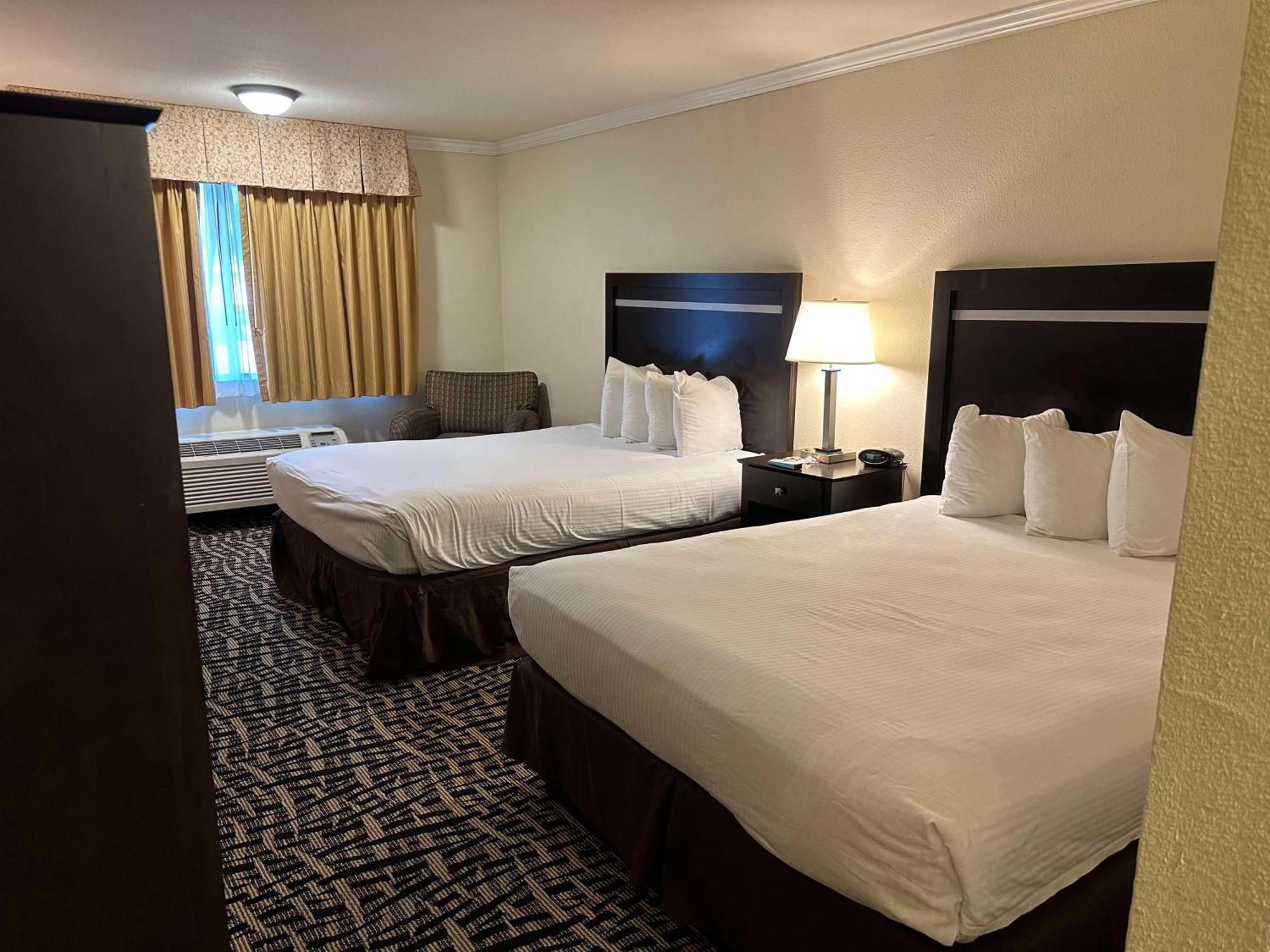 Best Western Plus Inn Of Hayward Exterior foto